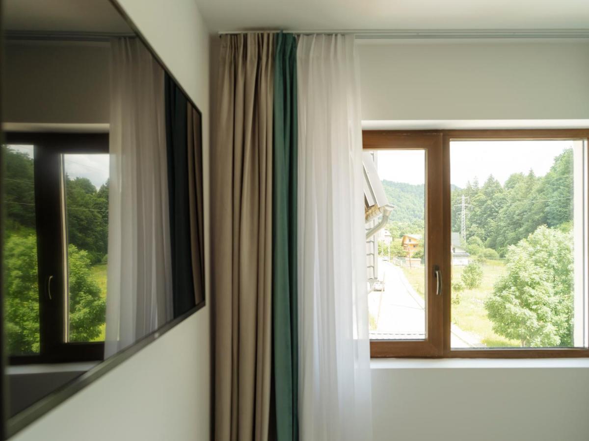 Nature Loft By The River Buşteni Exteriör bild